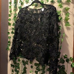 GORGEOUS black lace blouse 🖤🖤🖤